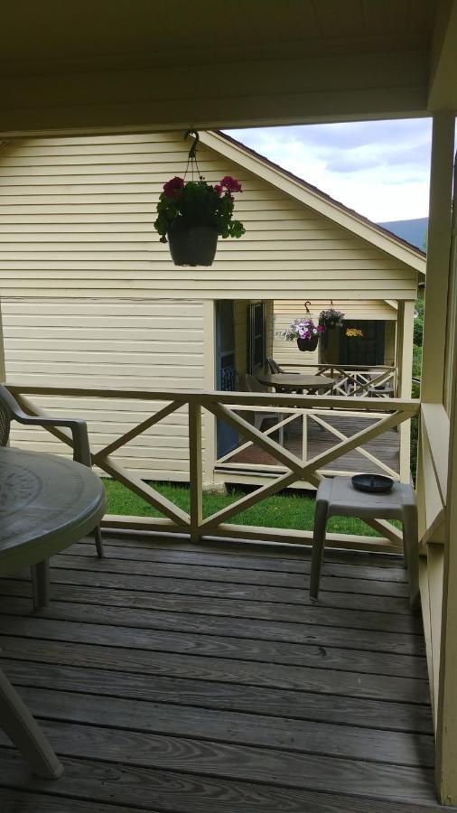 Serenity Motel Shaftsbury Εξωτερικό φωτογραφία